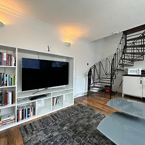 Holiday home Deluxe 1 Bed House With Parking, Stockton-on-Tees